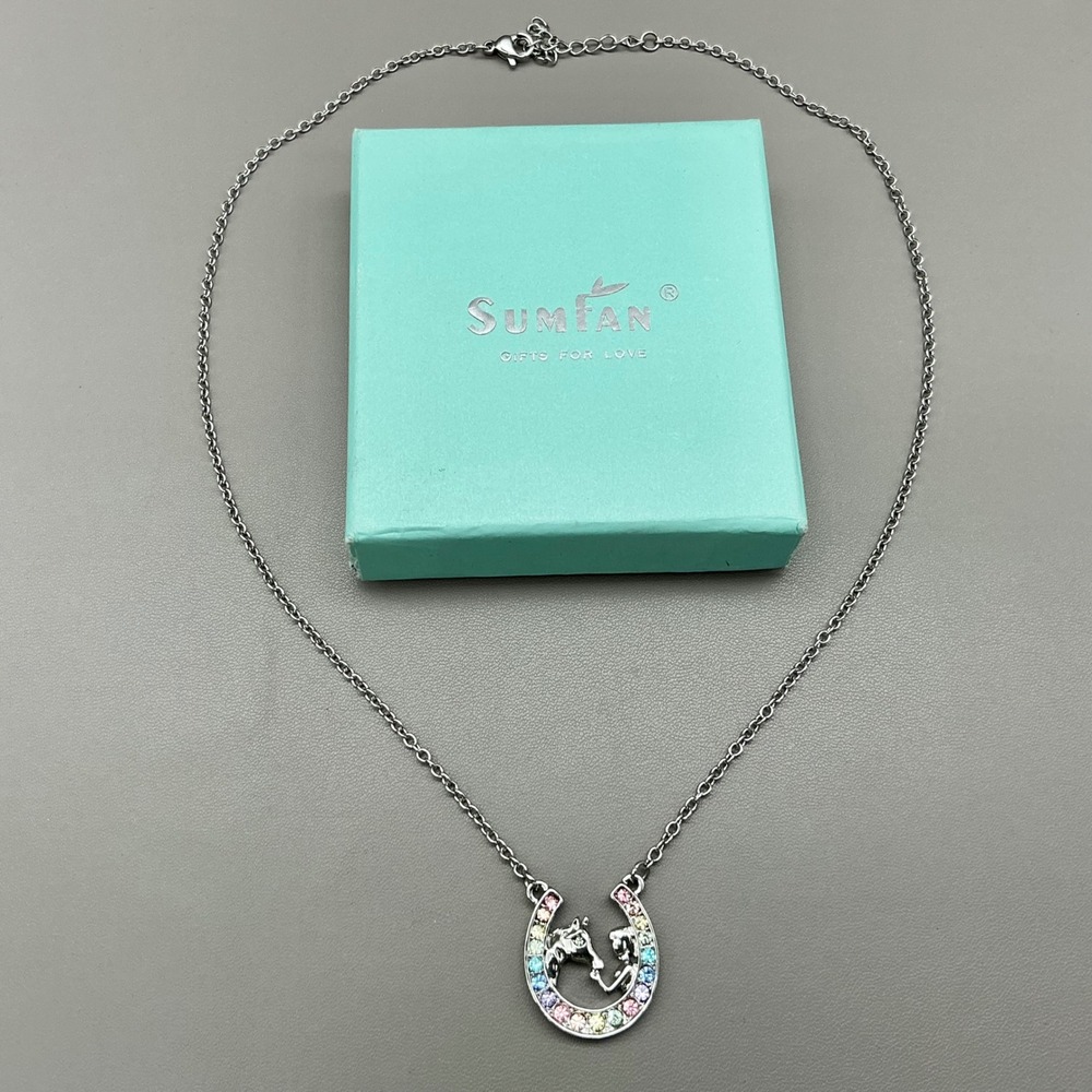 Sumfan Necklace Women Silver Horseshoe Girl Horse Rainbow Rhinestone Pendant
